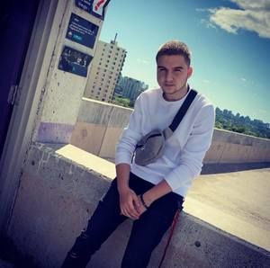 Meet your Posher, Minas